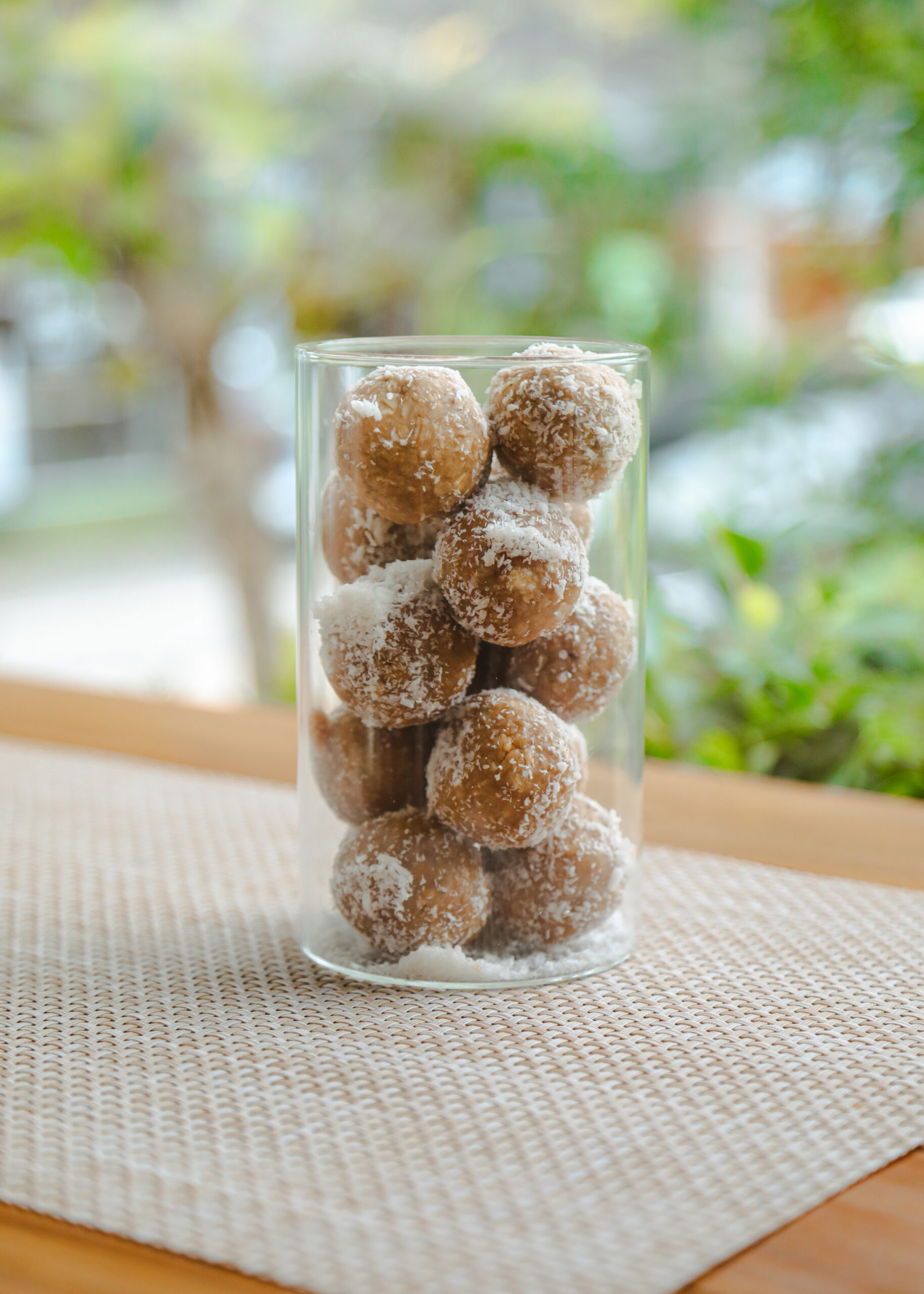 Protein Balls (Coconut & Cashew)